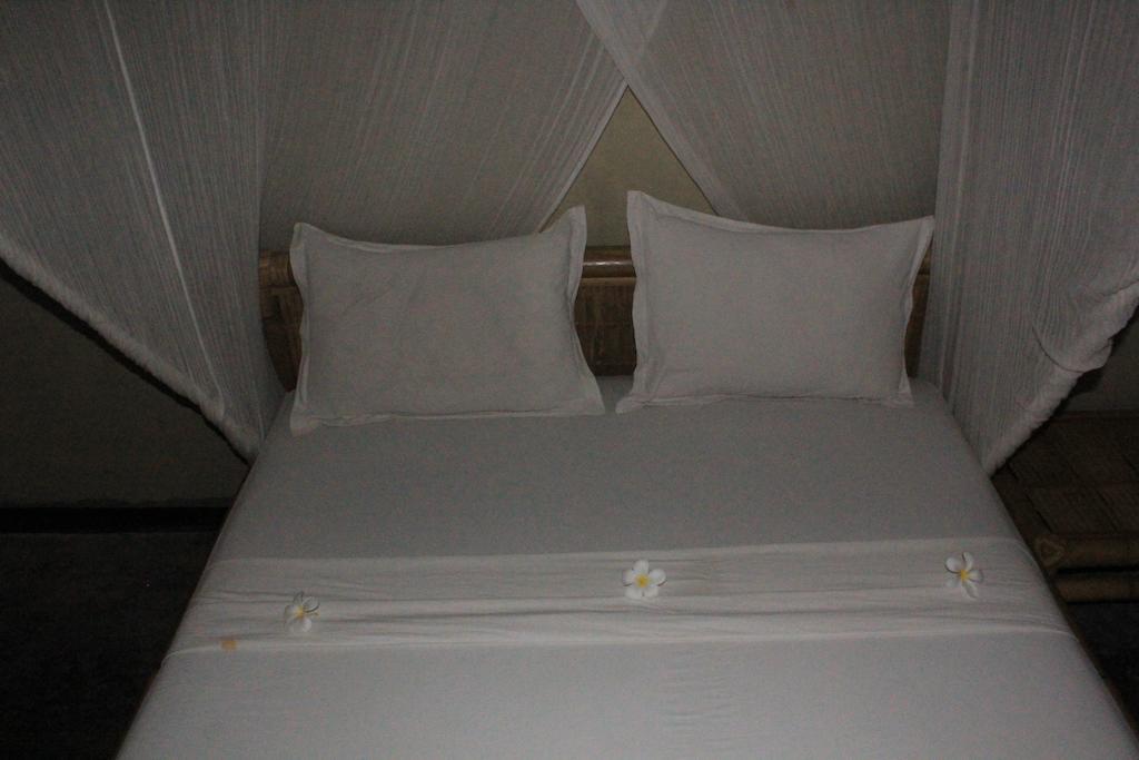 Baleku Homestay Trawangan Gili Trawangan Extérieur photo