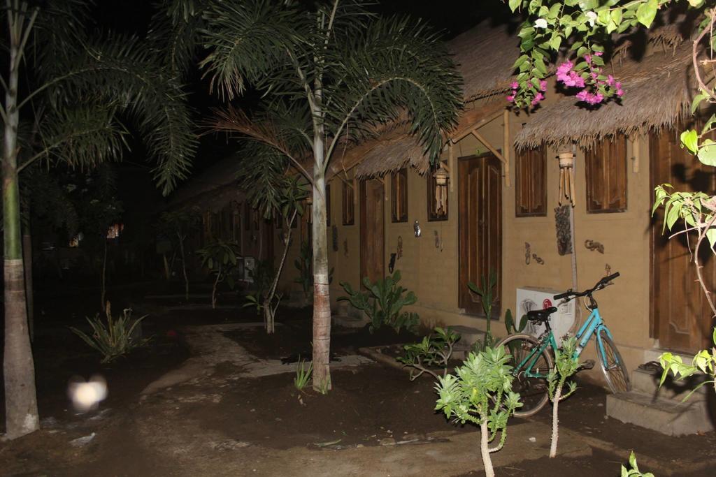 Baleku Homestay Trawangan Gili Trawangan Extérieur photo