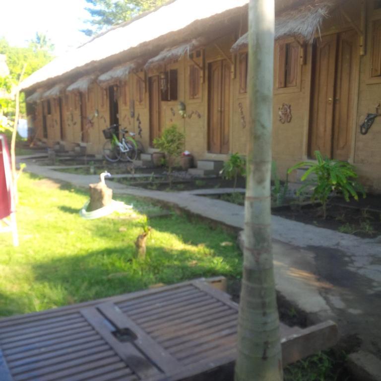 Baleku Homestay Trawangan Gili Trawangan Extérieur photo