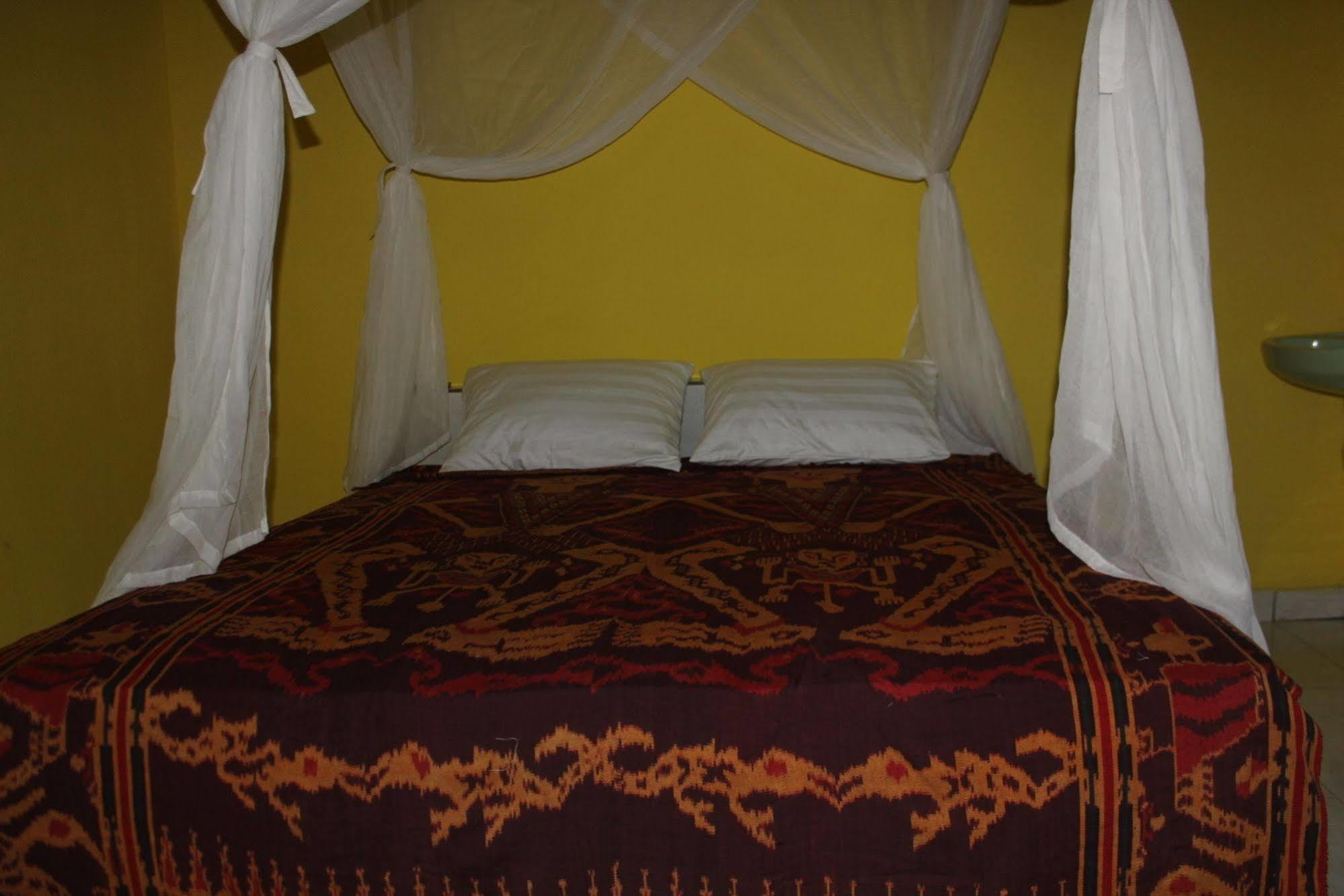 Baleku Homestay Trawangan Gili Trawangan Extérieur photo
